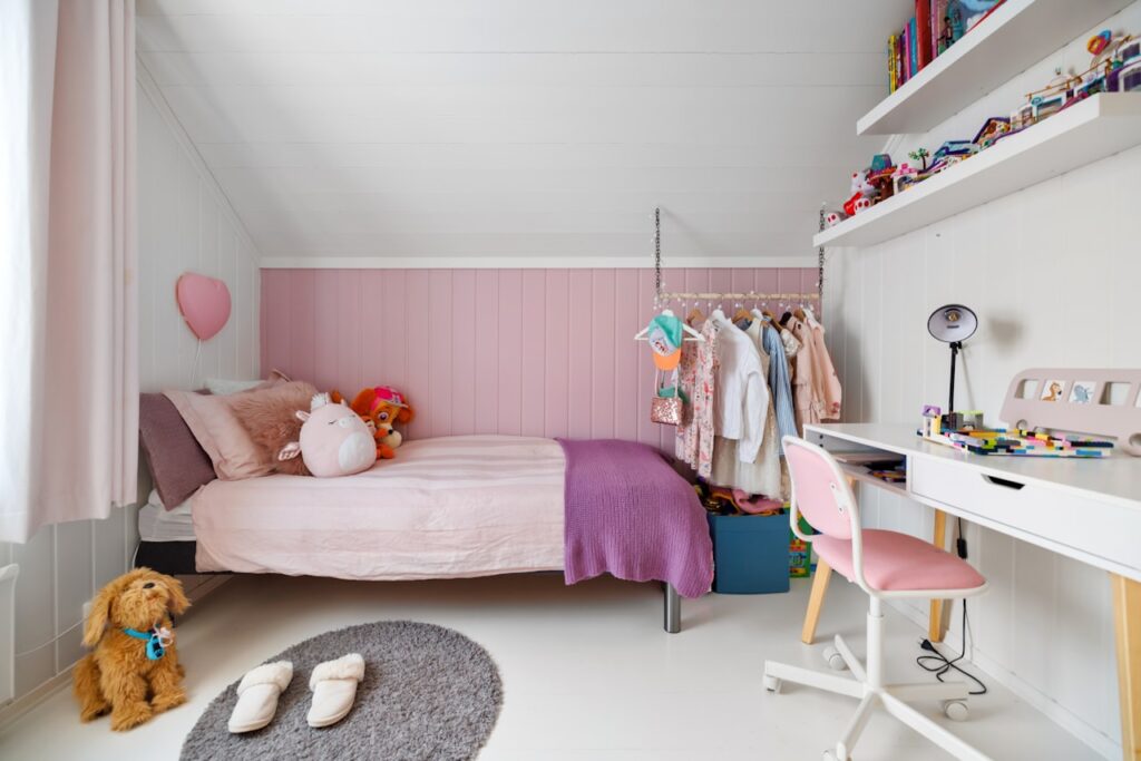 De Ideale Kinderkamer: Creatieve en Praktische Tips voor Ouders
