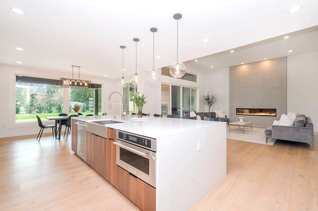 De Keuken als Hart van het Huis: Trends en Tips voor een Functioneel Ontwerp