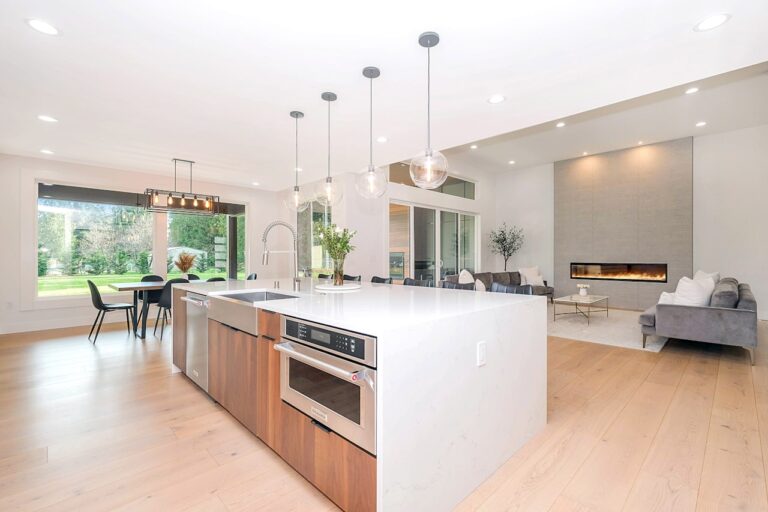 De Keuken als Hart van het Huis: Trends en Tips voor een Functioneel Ontwerp