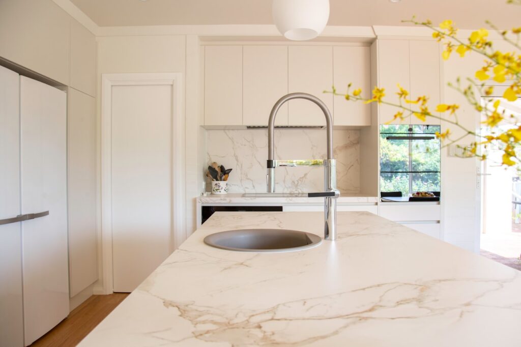 Een Functionele en Stijlvolle Keuken: Trends en Tips