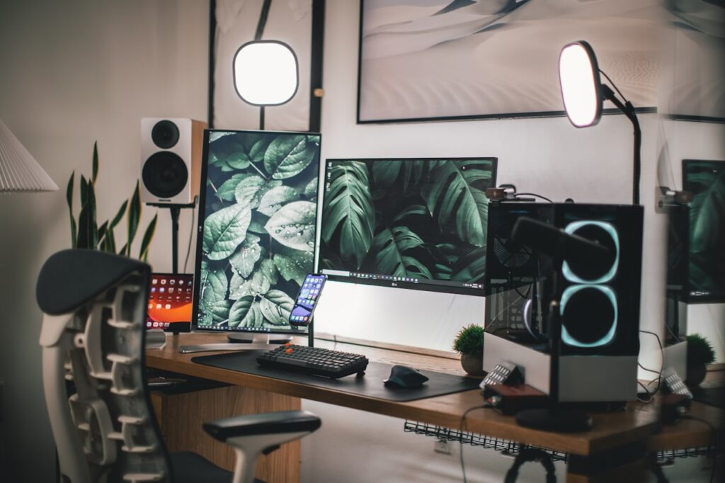 Een Productieve Werkplek Creëren: Tips voor uw Kantoor aan Huis